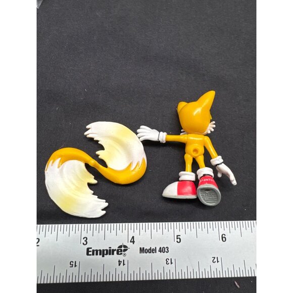 Tails Sonic The Hedgehog Action Figure Toy 3" SEGA Jakks Pacific Collectible Wit - Picture 4 of 6